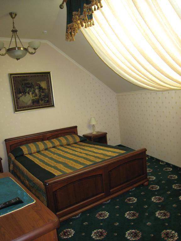 Atrium Hotel Ivano-Frankivsk Habitación foto